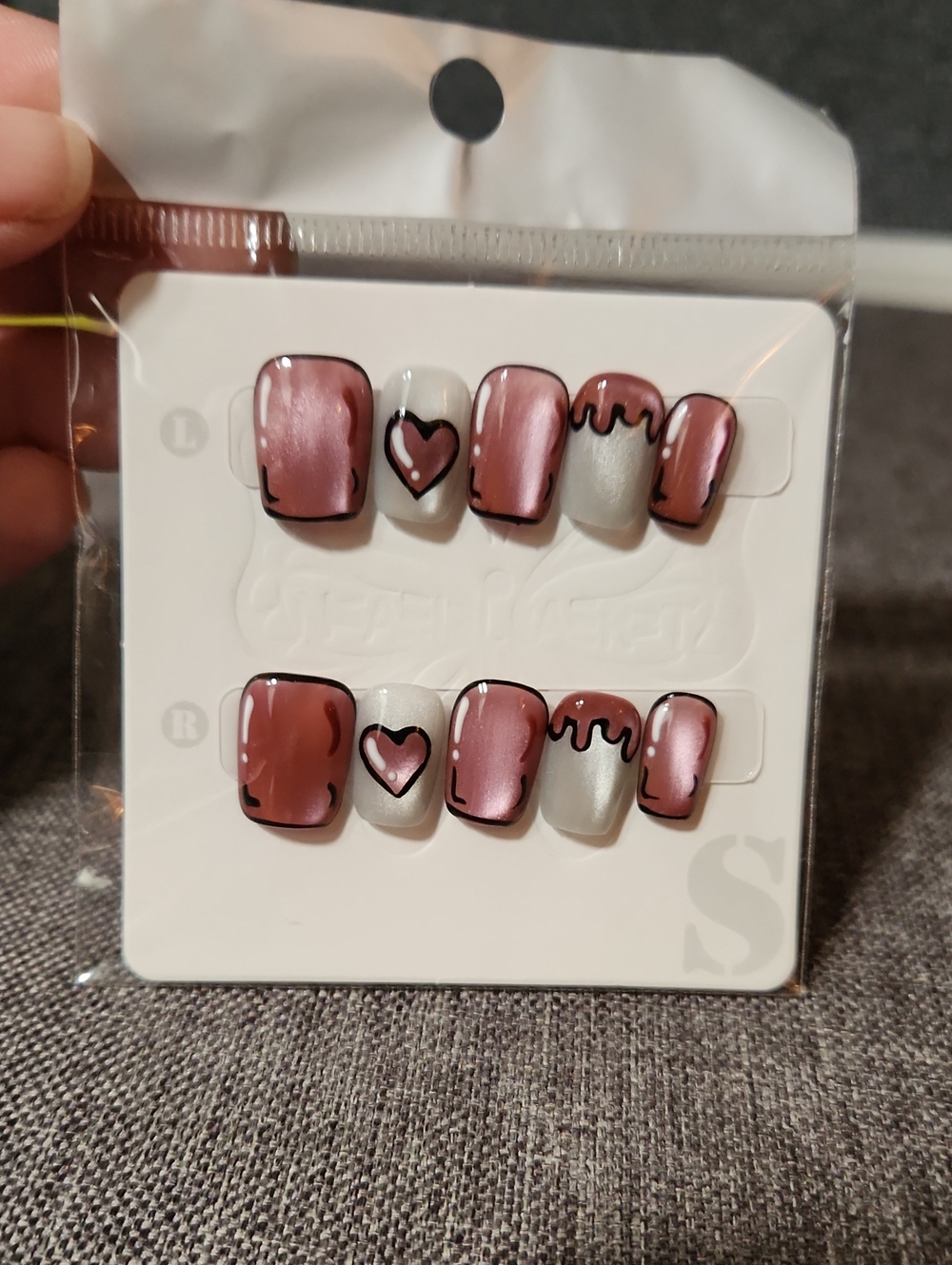 Pink Heart Press On Nails. Size Small